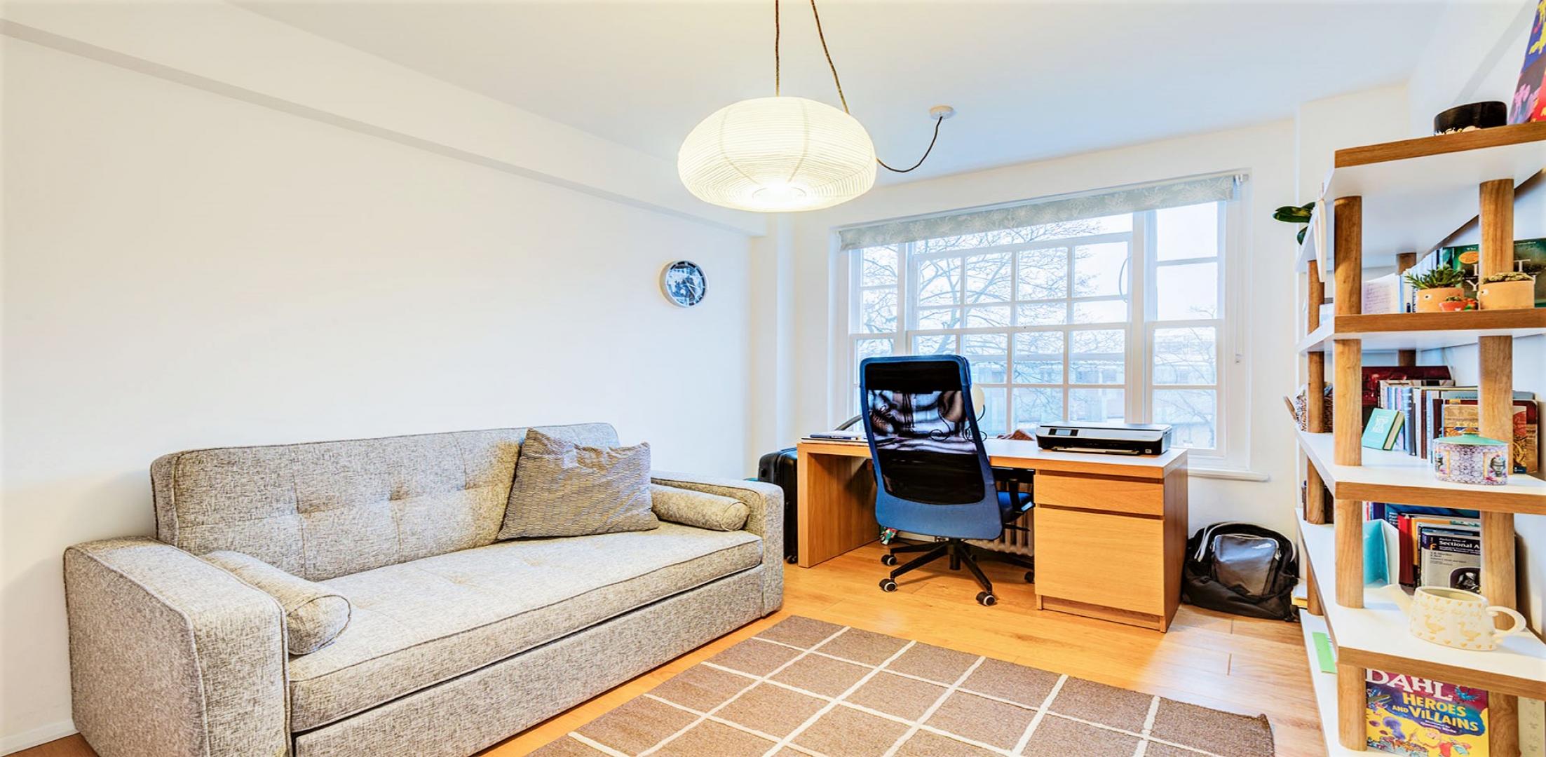 Modern and Central Apartment Eton College Road, Chalk Farm